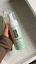 Clinique mousse