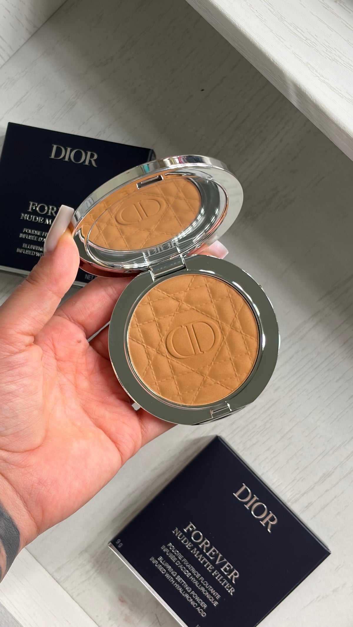 Dior bronze